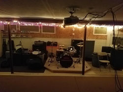 46113176_10217685307193796_7464793172086