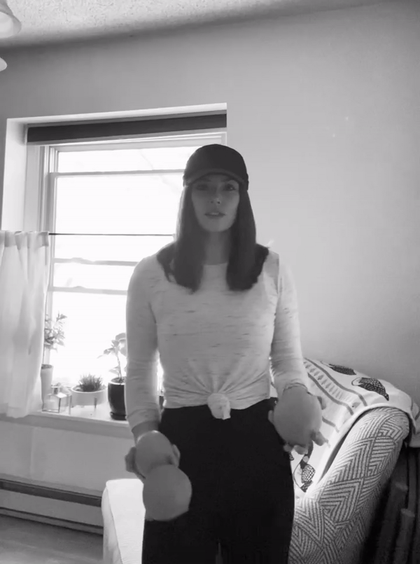 EMMA_JUGGLING.gif