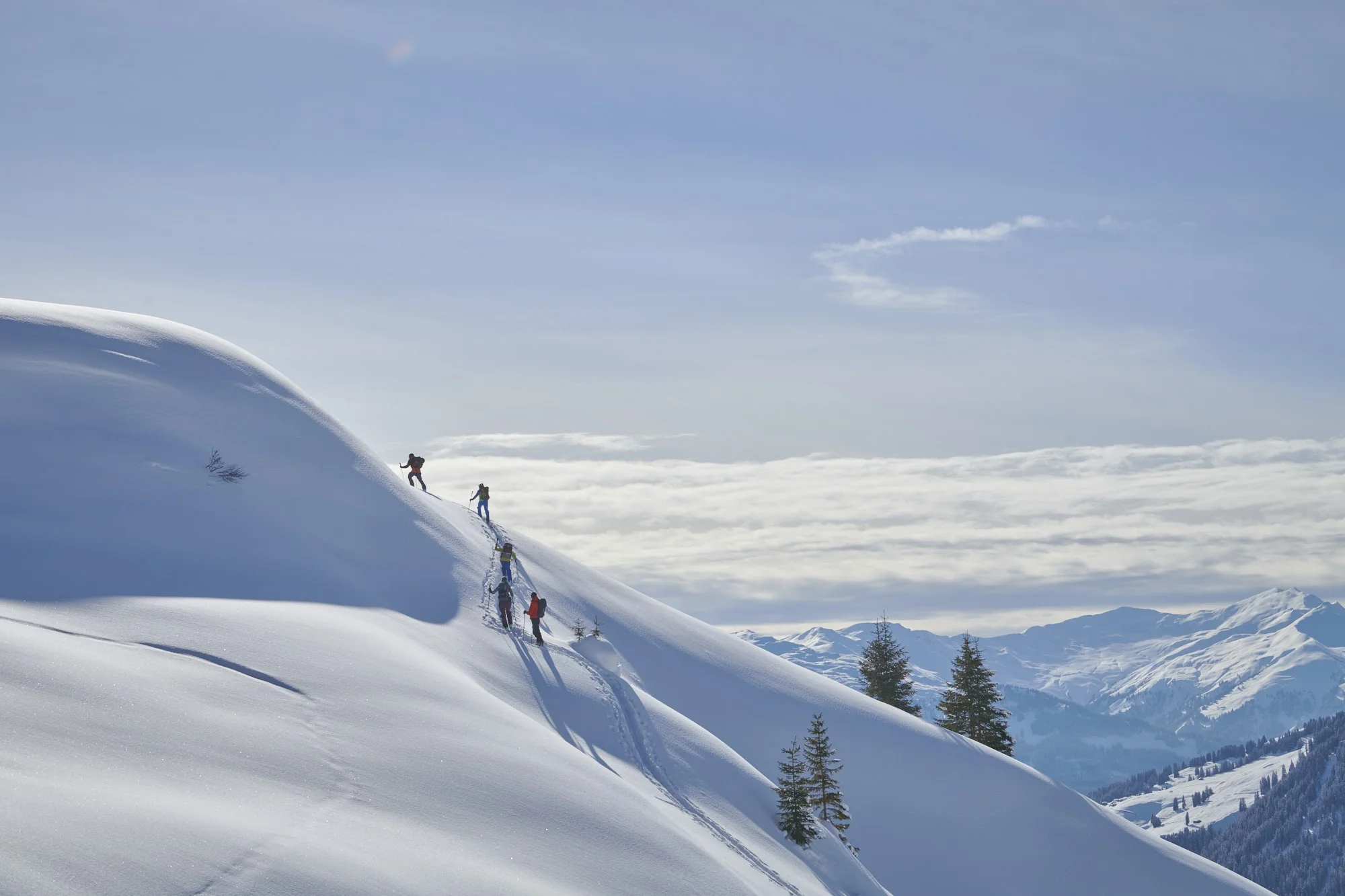 skitour-1-614dd0ad50b79814447812.webp