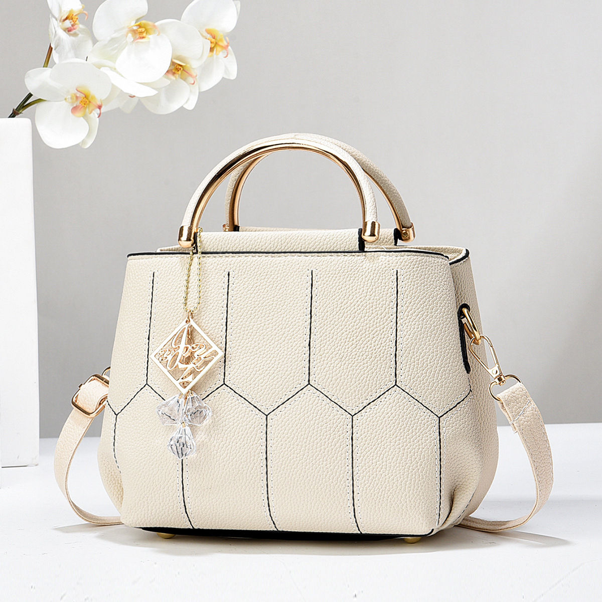 2026 New Fashionable Large Capacity Bag Versatile Shoulder Crossbody Bag For Wom