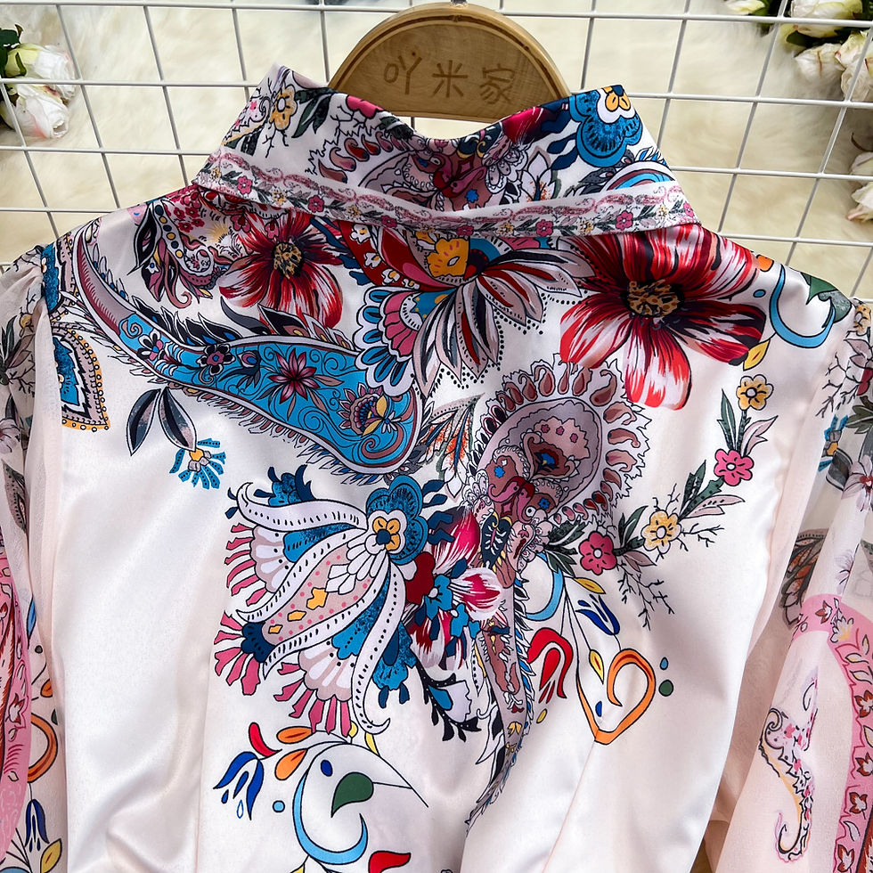 Thumbnail: Spring/Autumn 2025 Retro Court Style Long Sleeve Turn-Down Collar Waist Cinching