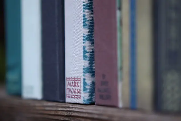 Novel Wallets 2.webp