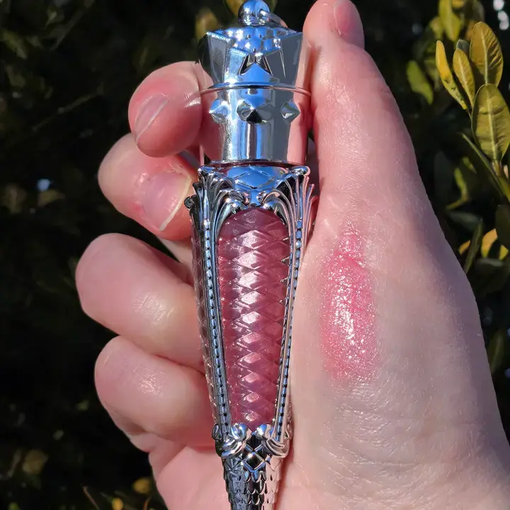 Aphrodite Lip Gloss in Hand