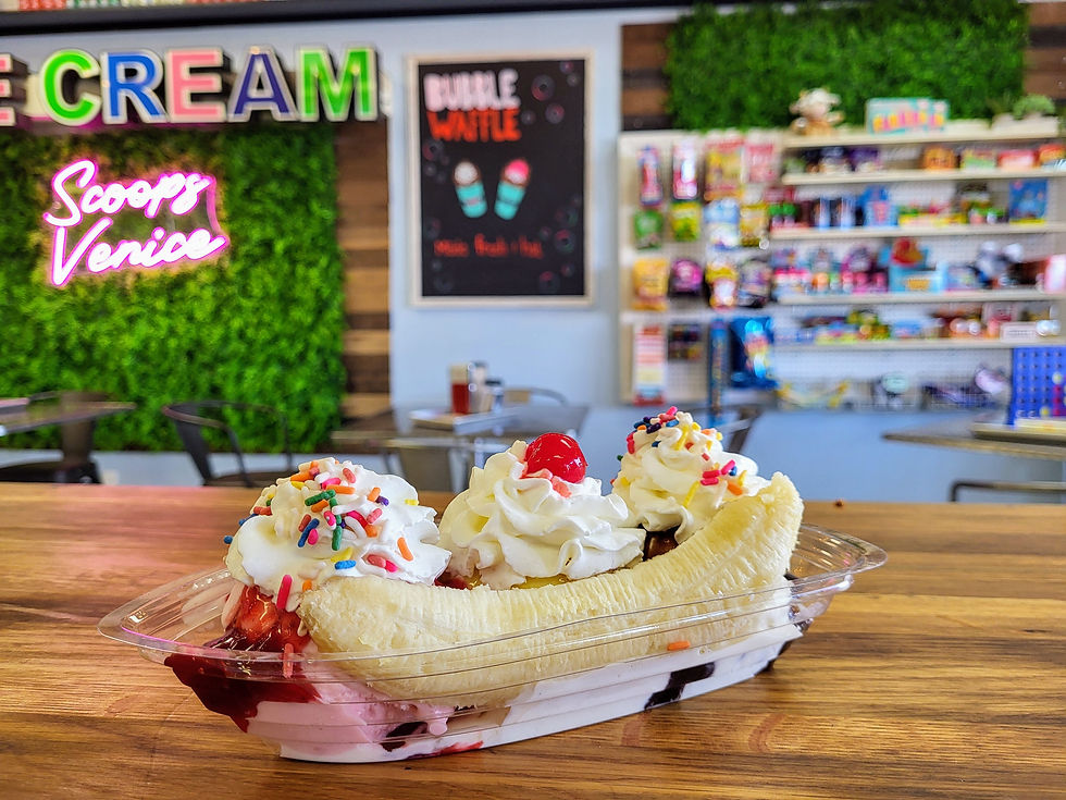 Classic Banana Split image