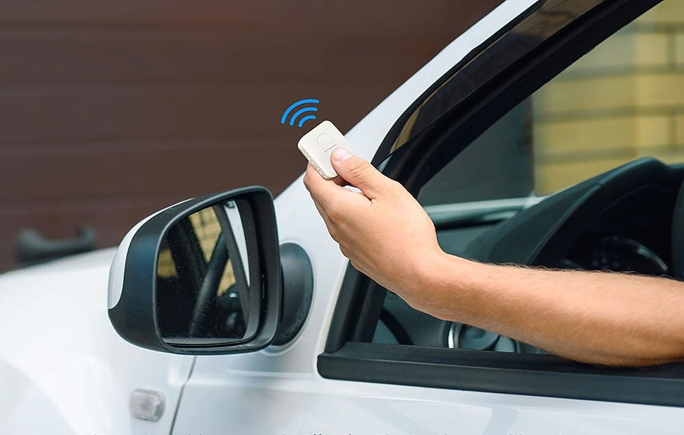 Miniatură: Releu smart pentru usi de garaj SwitchBot Controler