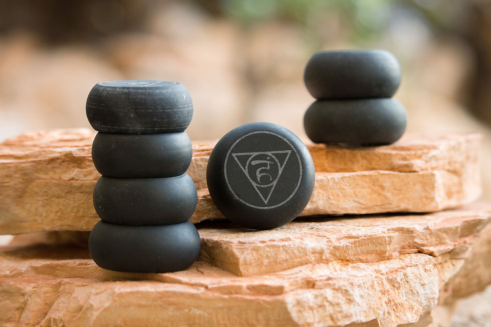 תמונה ממוזערת: מתנת הרפיה לעיסוי באבנים חמות