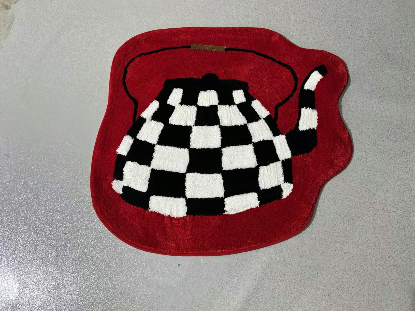 Red black and white kettle mats