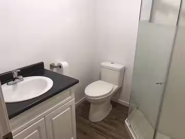 Bonnie Doon Bathroom