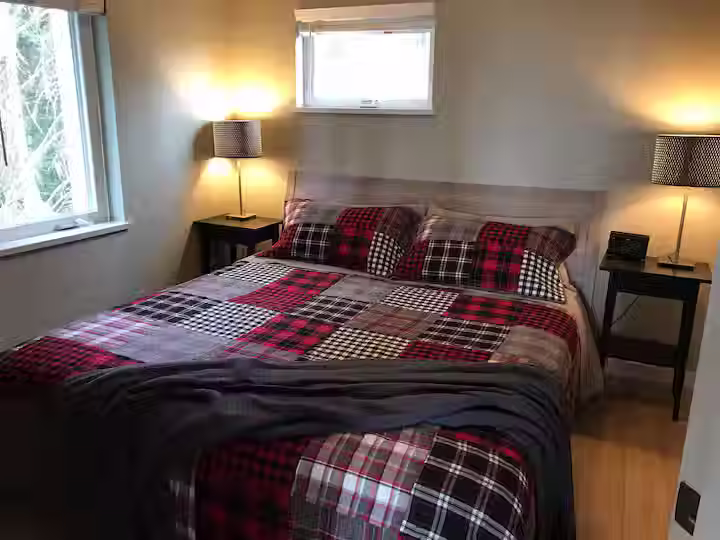 Bonnie Doon Bedroom 1