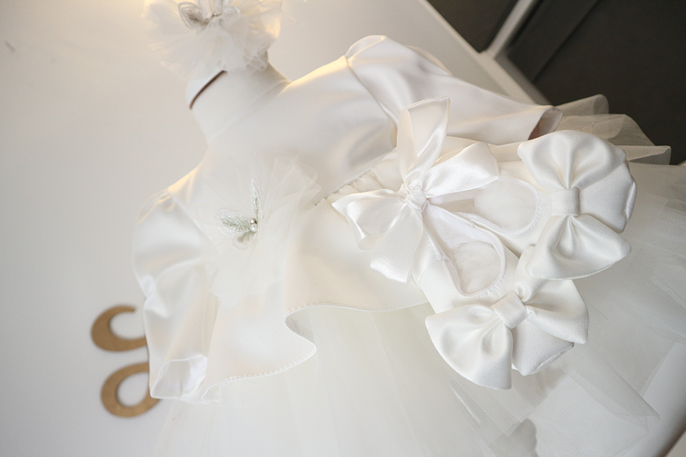 Miniatură: Rochita de botez - Model 13