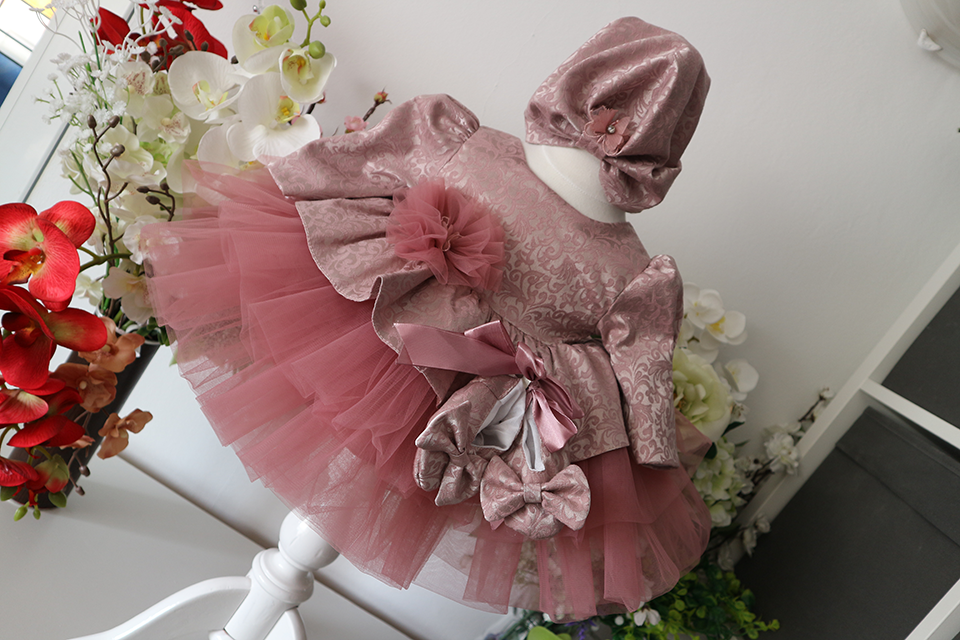 Miniatură: Rochita de botez - Model 7