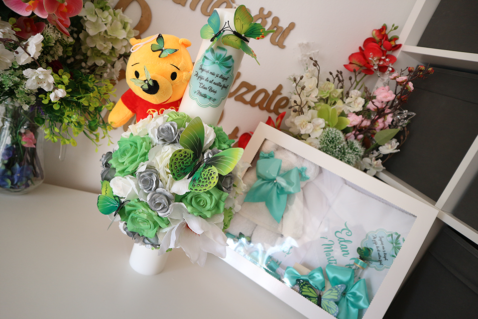 Miniatură: Set botez cu lumanare si trusou - Model 24