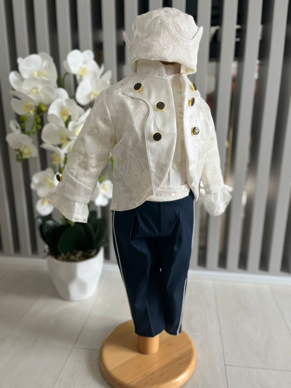 Miniatură: Costumas de botez - Model 19