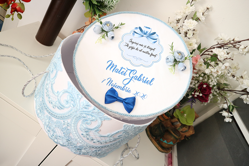 Miniatură: Cutie personalizata trusou - Model 7