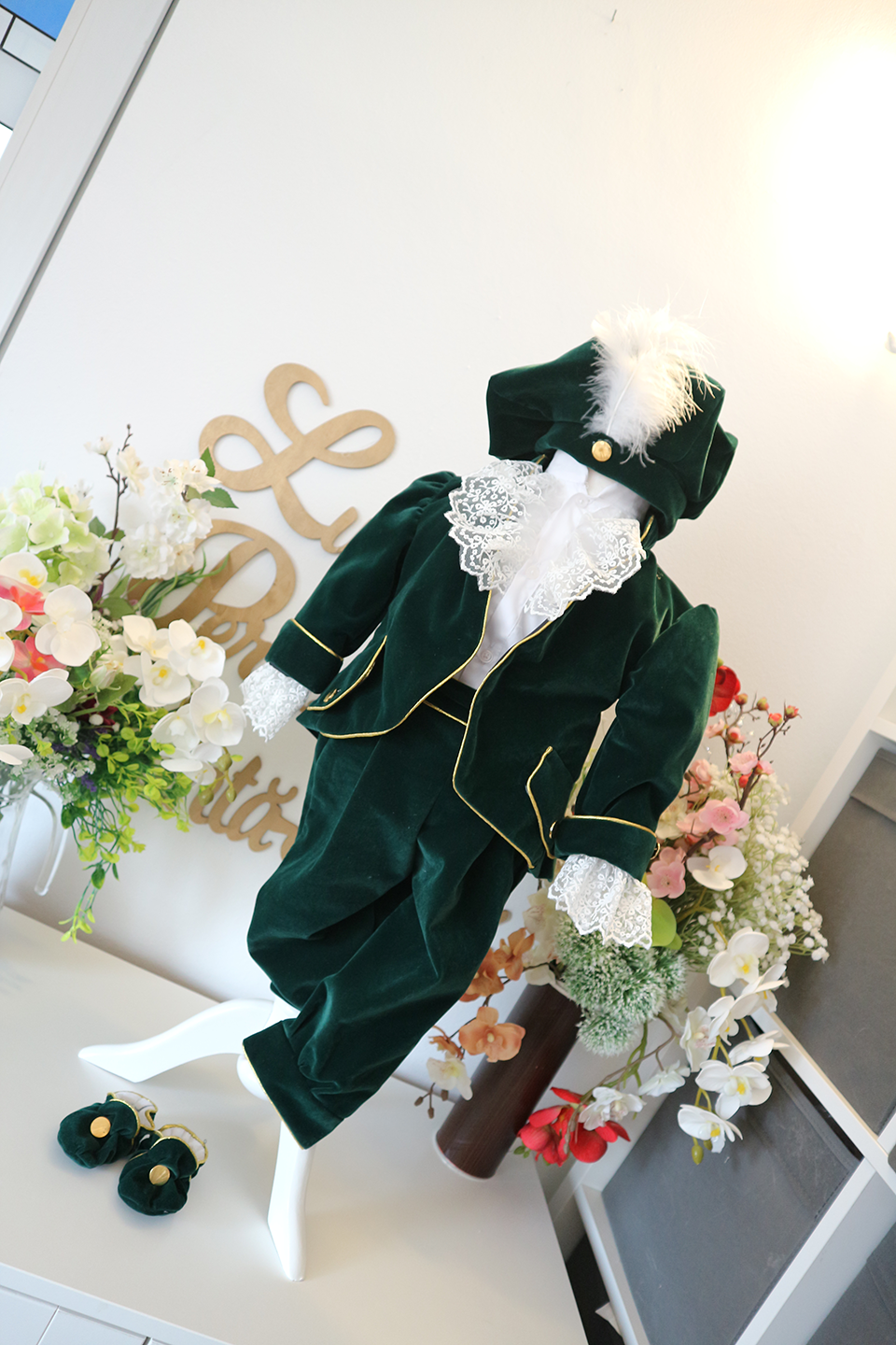 Costumas de botez - Model 12