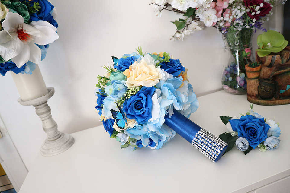 Miniatură: Buchet mediu cu flori artificiale - Model 35