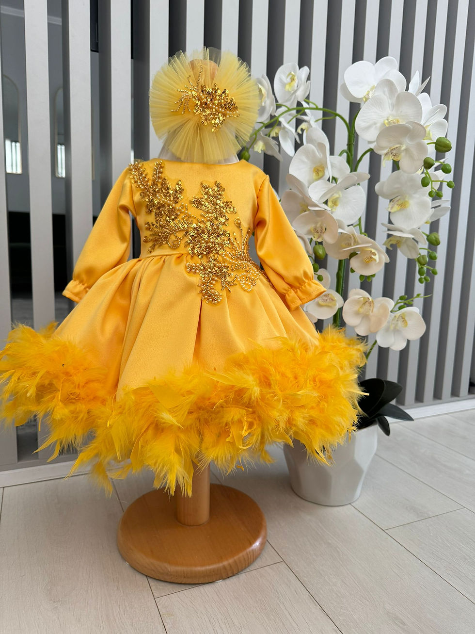 Miniatură: Rochita de botez - Model 112