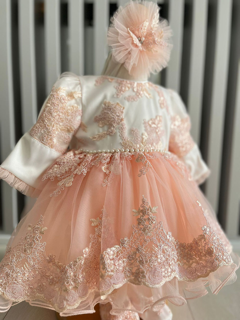 Miniatură: Rochita de botez - Model 60