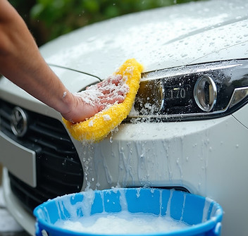 couplecarwash (1).jpg