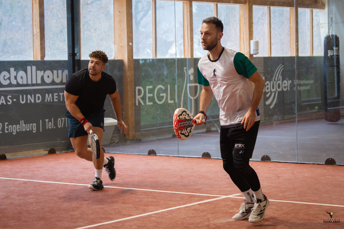 Padelspieler Marco und Lorenz