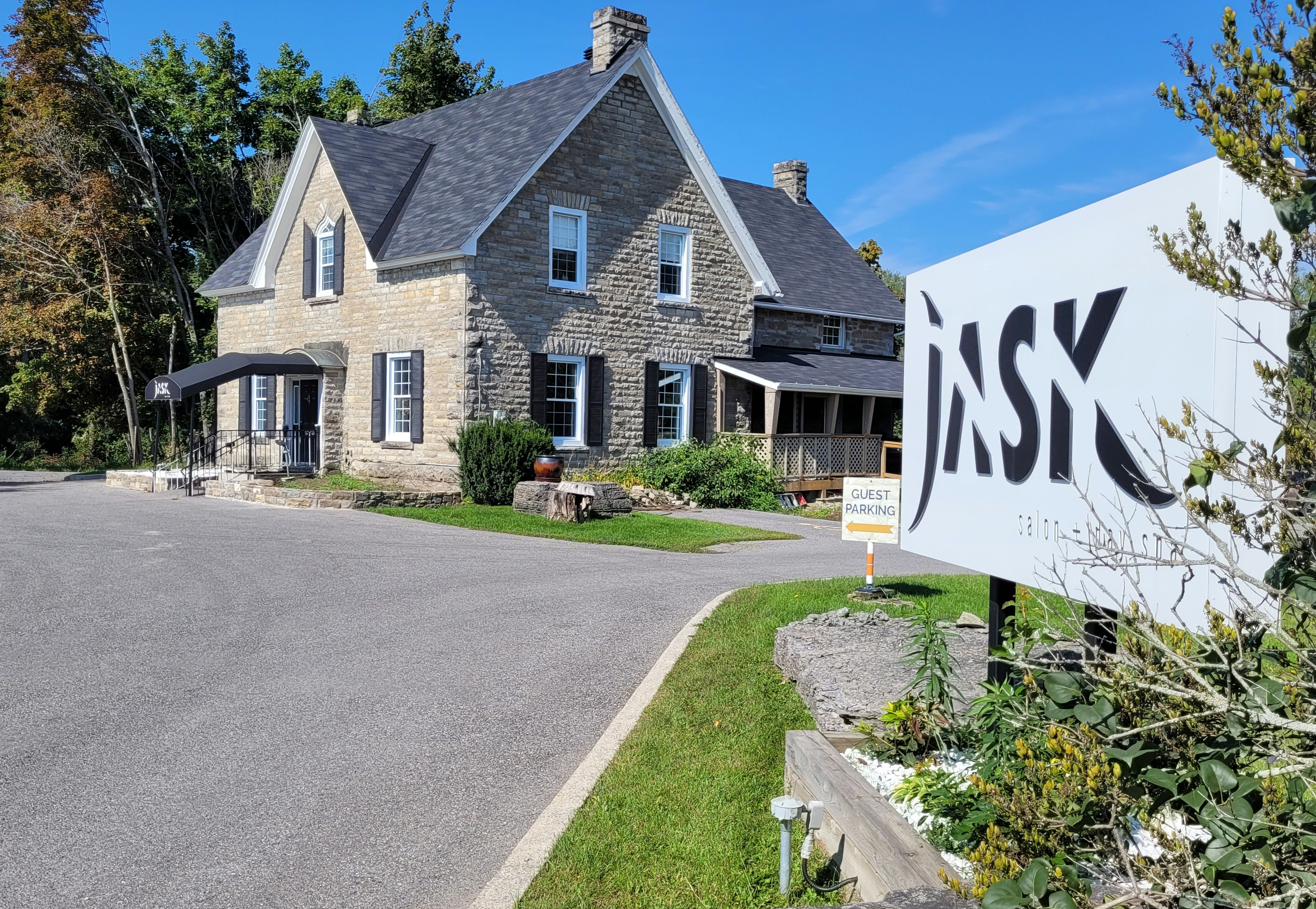 Writer: Jask salon and day spa