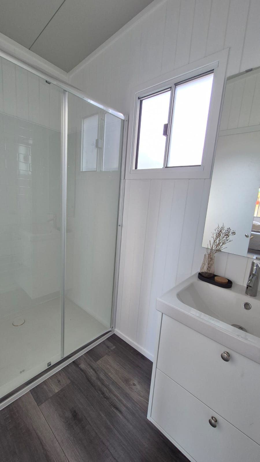 Studio_bathroom