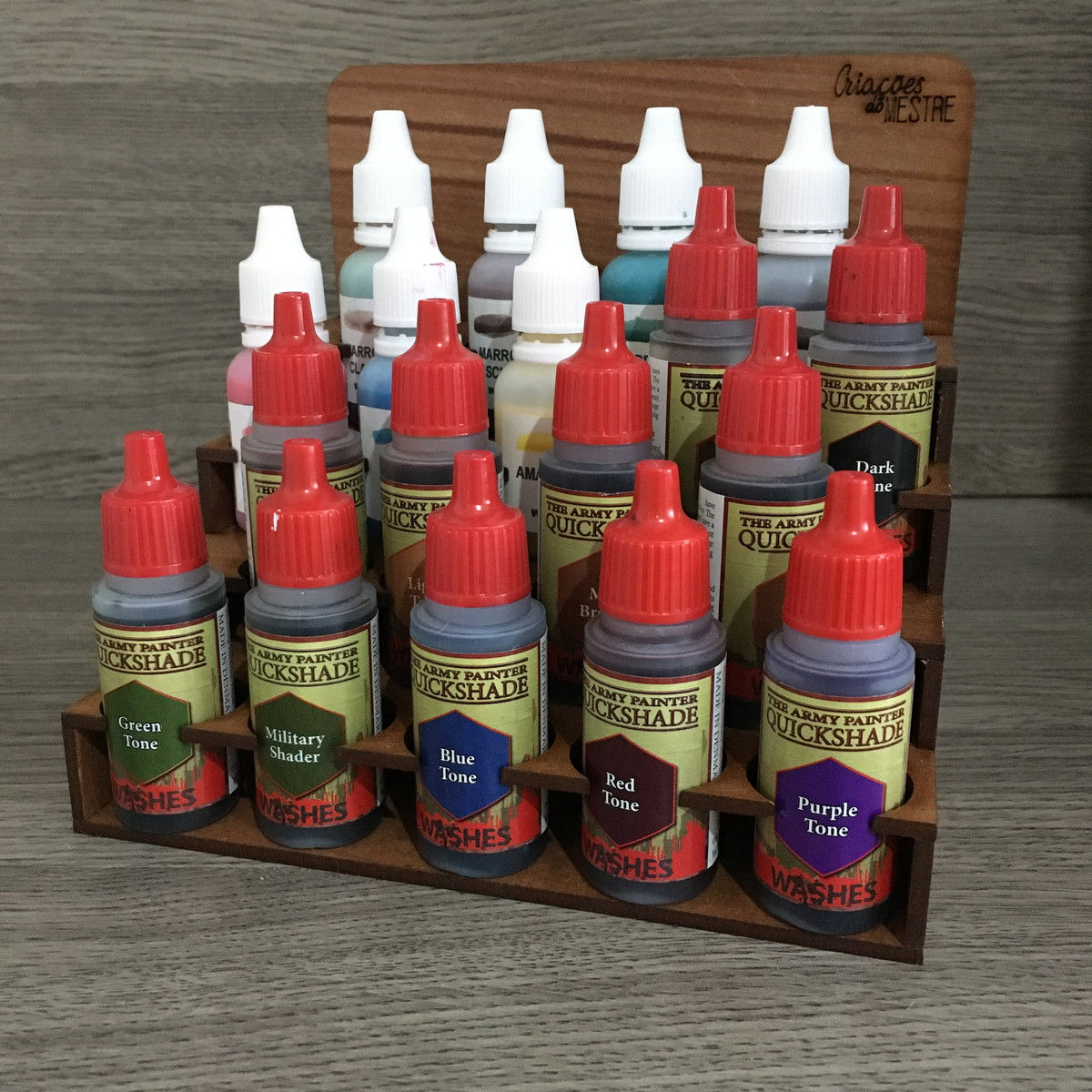 Rack organizador de tintas para pintura de miniaturas.