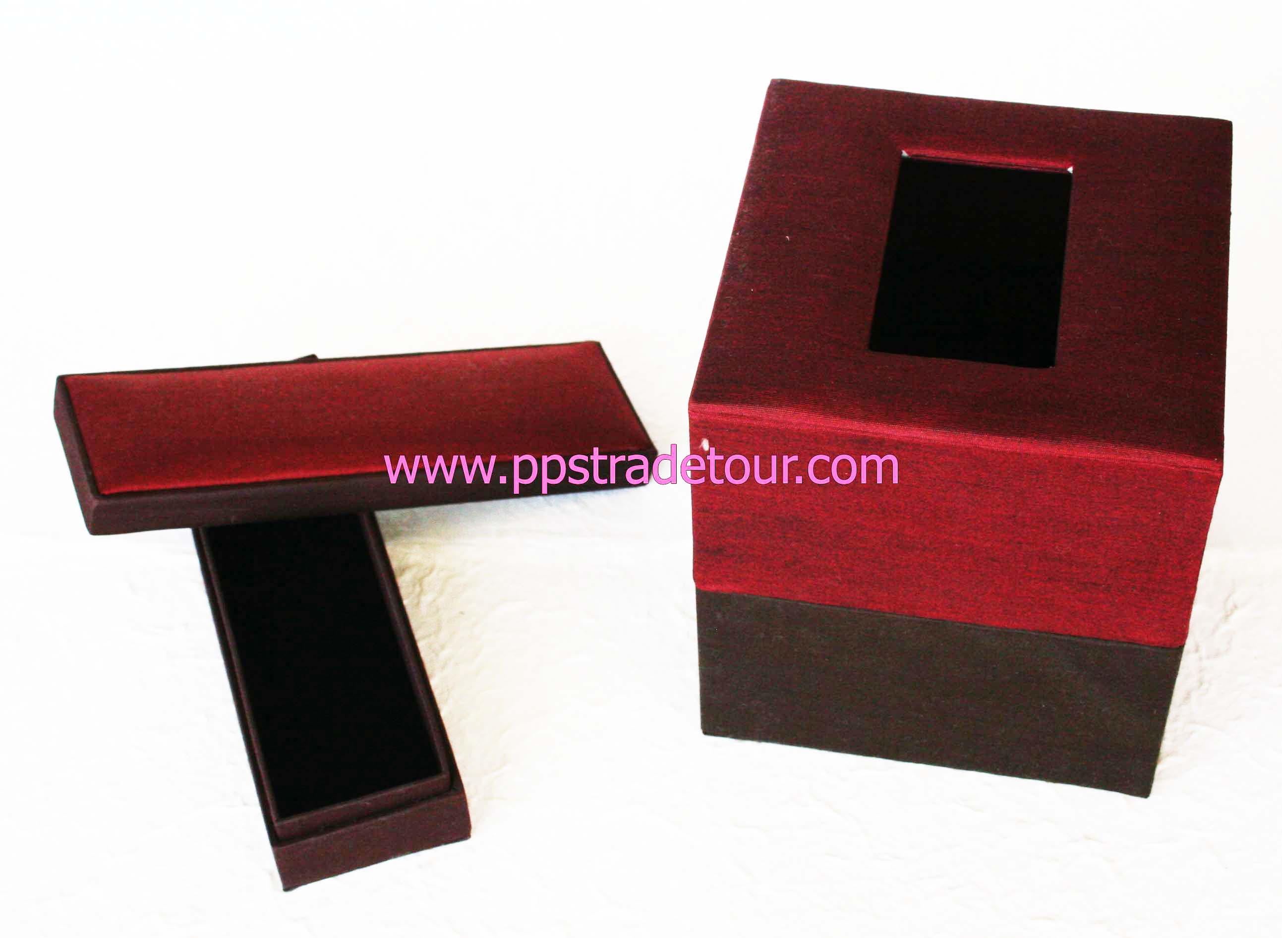 Silk Box 32