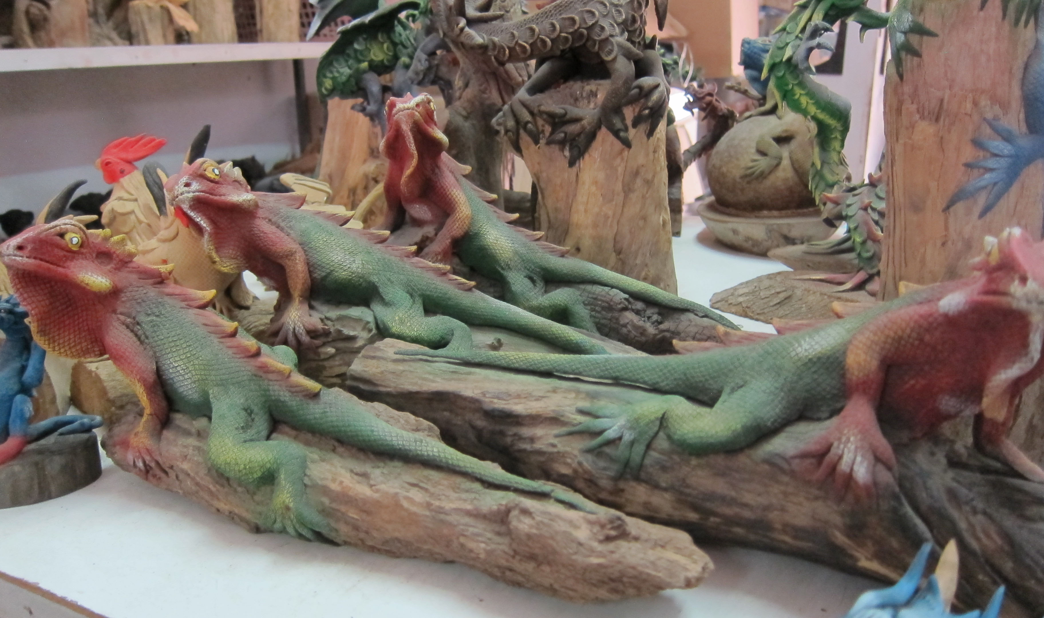 Iguana Figurine-IIMG_2976