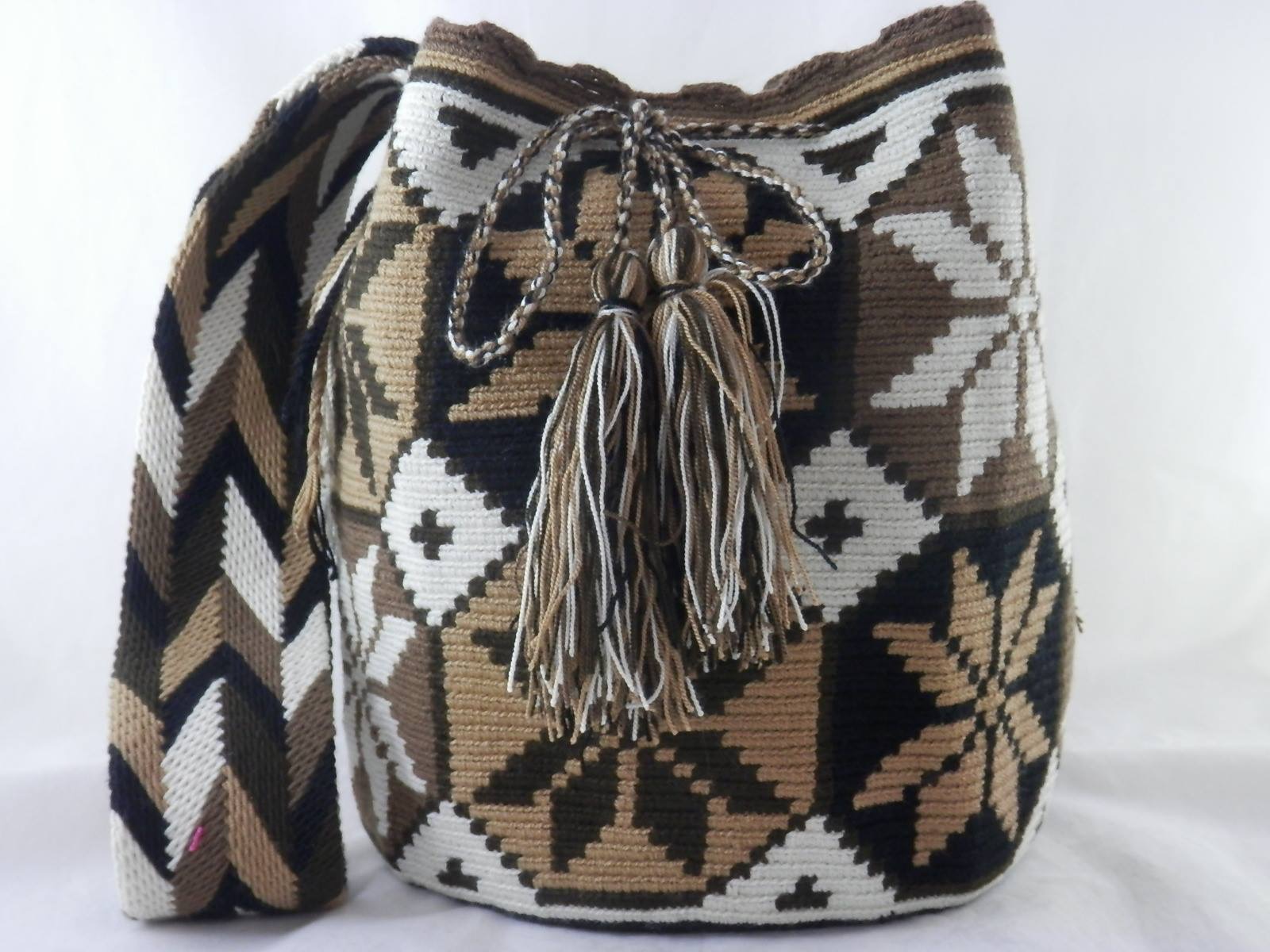 Wayuu Bag by PPS-IMG_8939