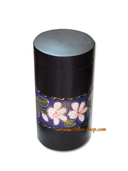 Cylindrical Wood Box