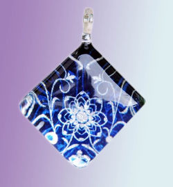 Hand blown Glass Pendant-923