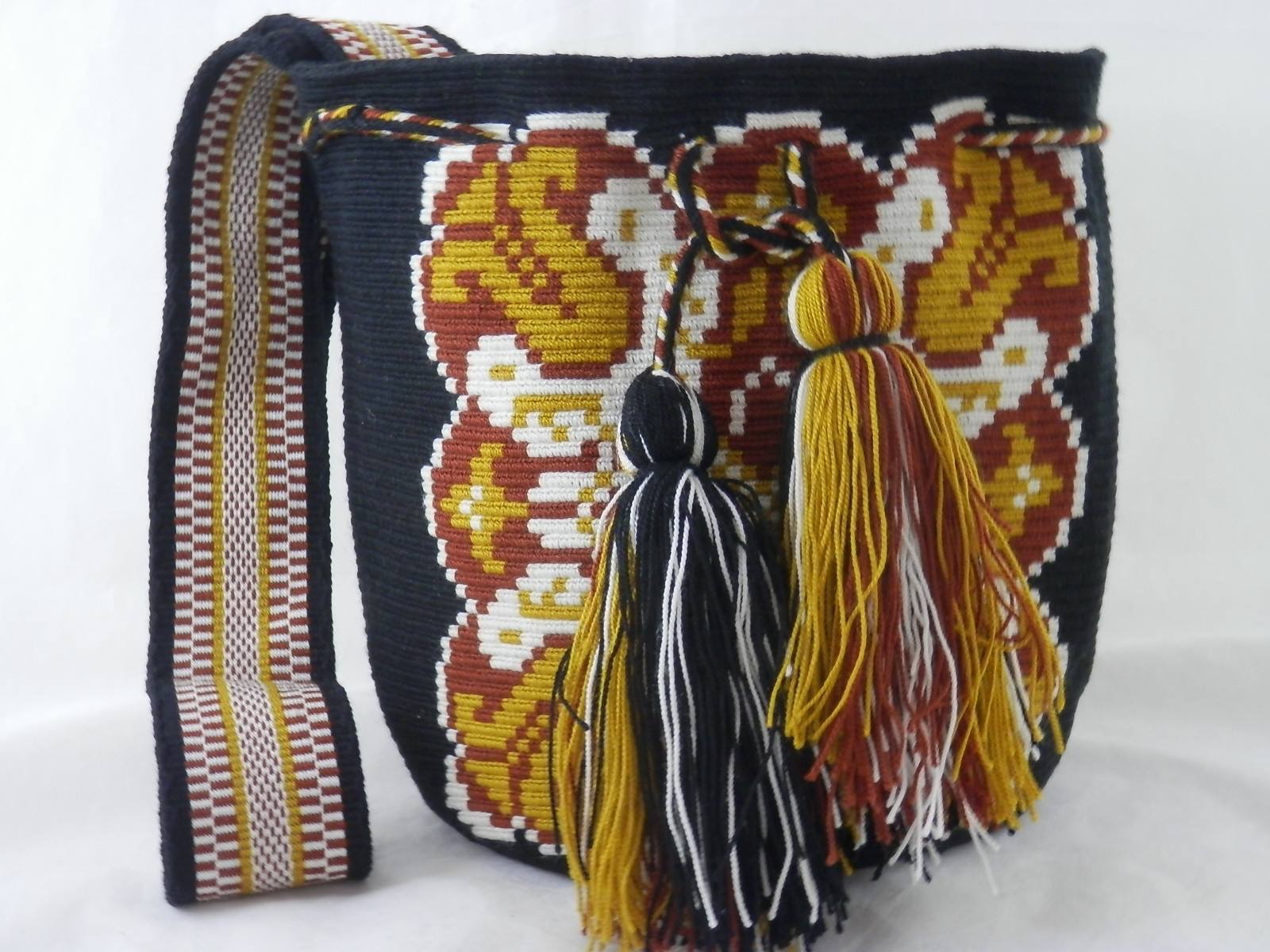 Wayuu Bag by PPS-IMG_6342
