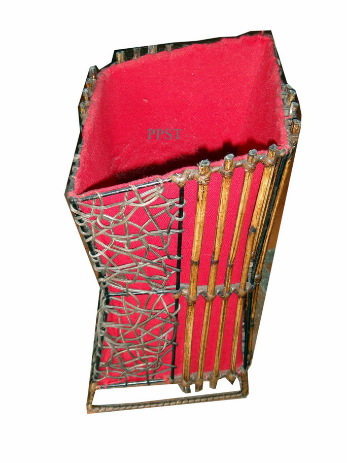 RattanLamp300