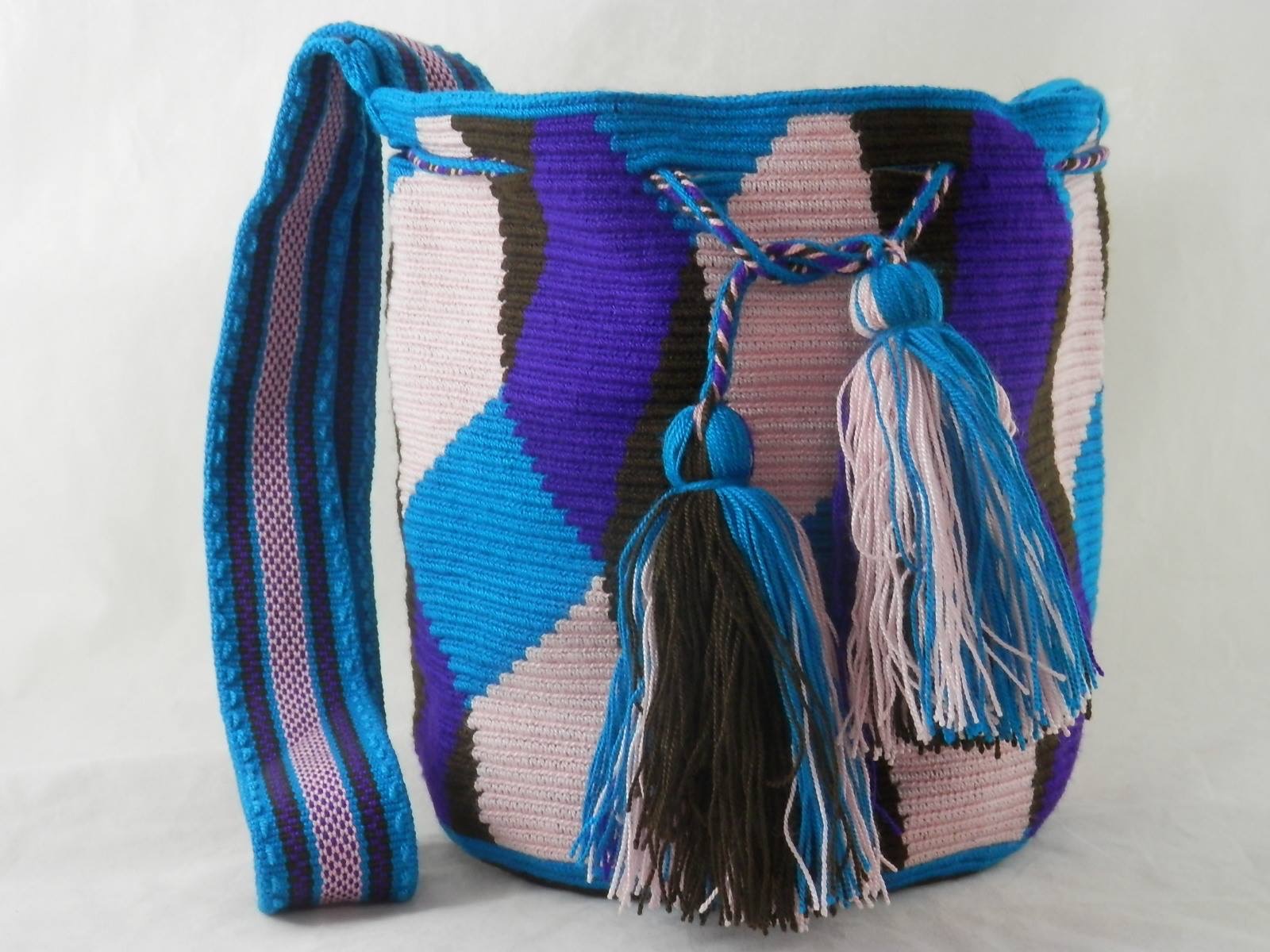 Wayuu Bag by PPS-IMG_6233