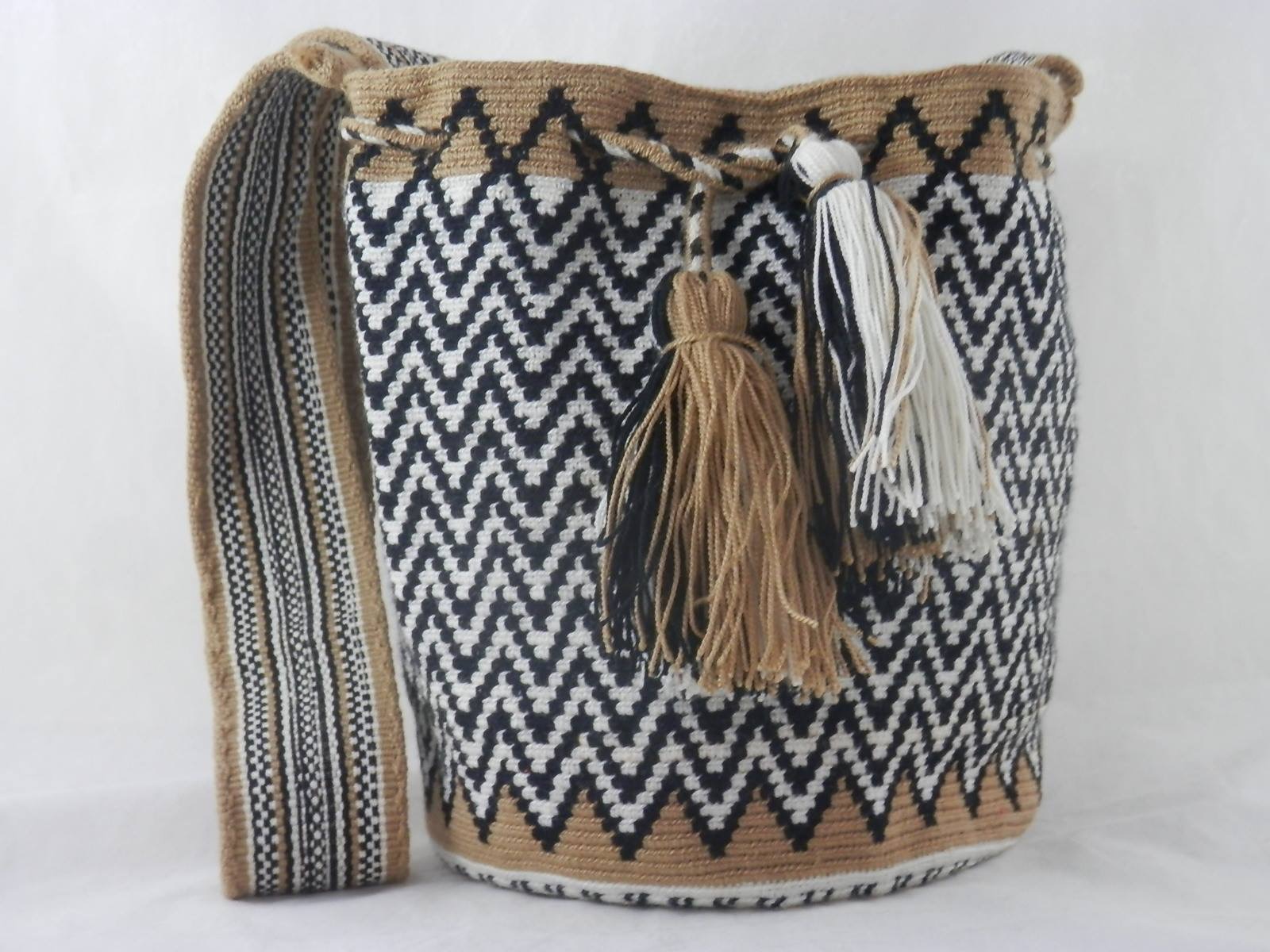 Wayuu Bag by PPS-IMG_6266