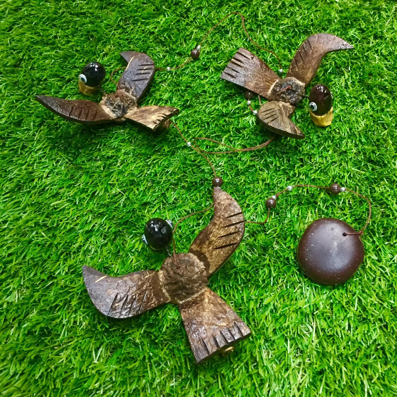 Mobile-flyingbirds
