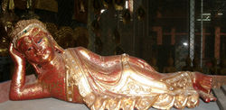 Wood Recline Buddha C4471