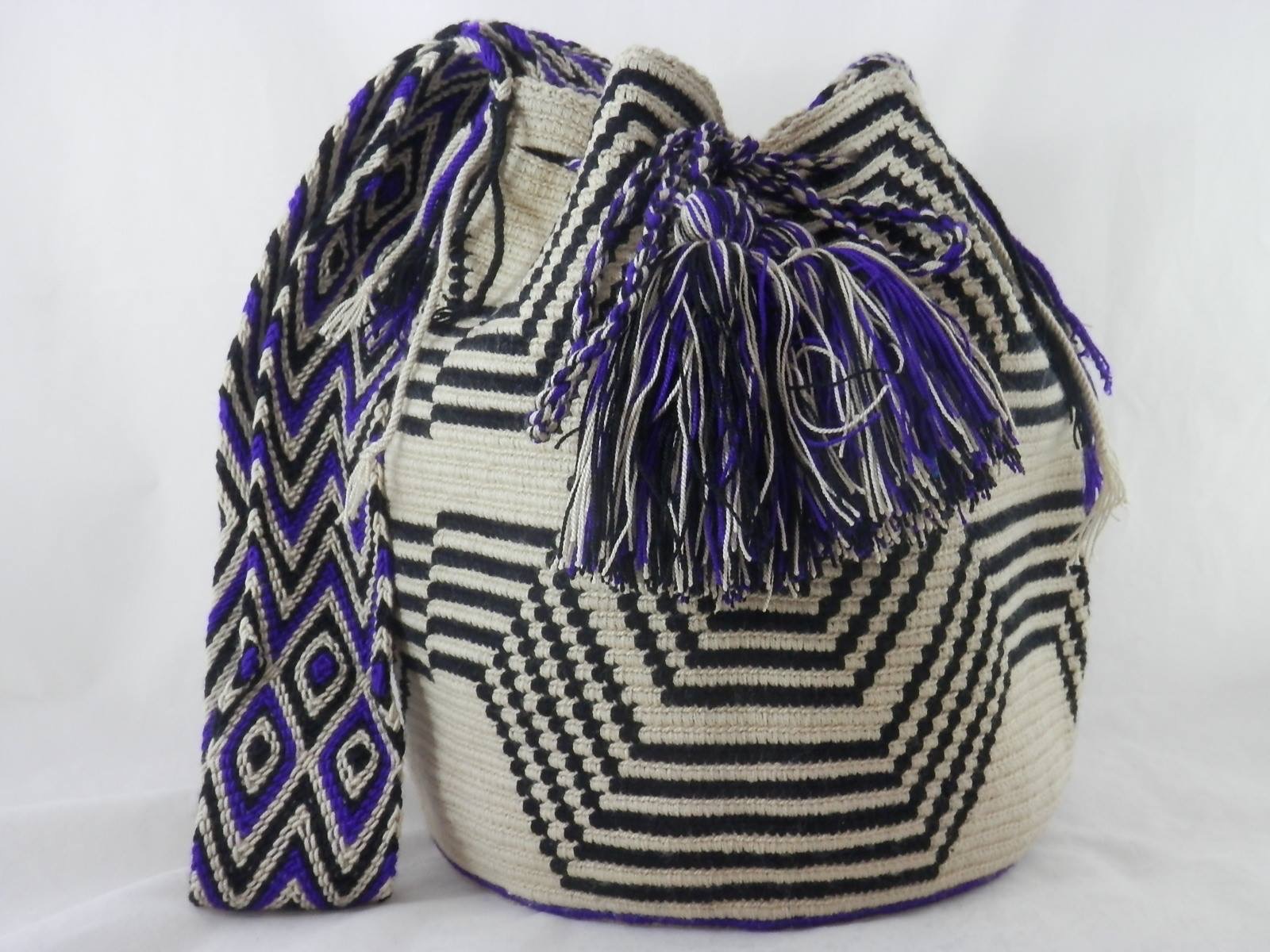 Wayuu Bag by PPS-IMG_8763