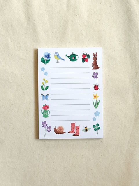Bloc notes 14,8 x 10,5 cm; feuillets détachable; to do list; liste de courses; dessin mignon; printemps; oiseau; lapin; papillon; fleurs alpines; haute-savoie; alpes; savoie
