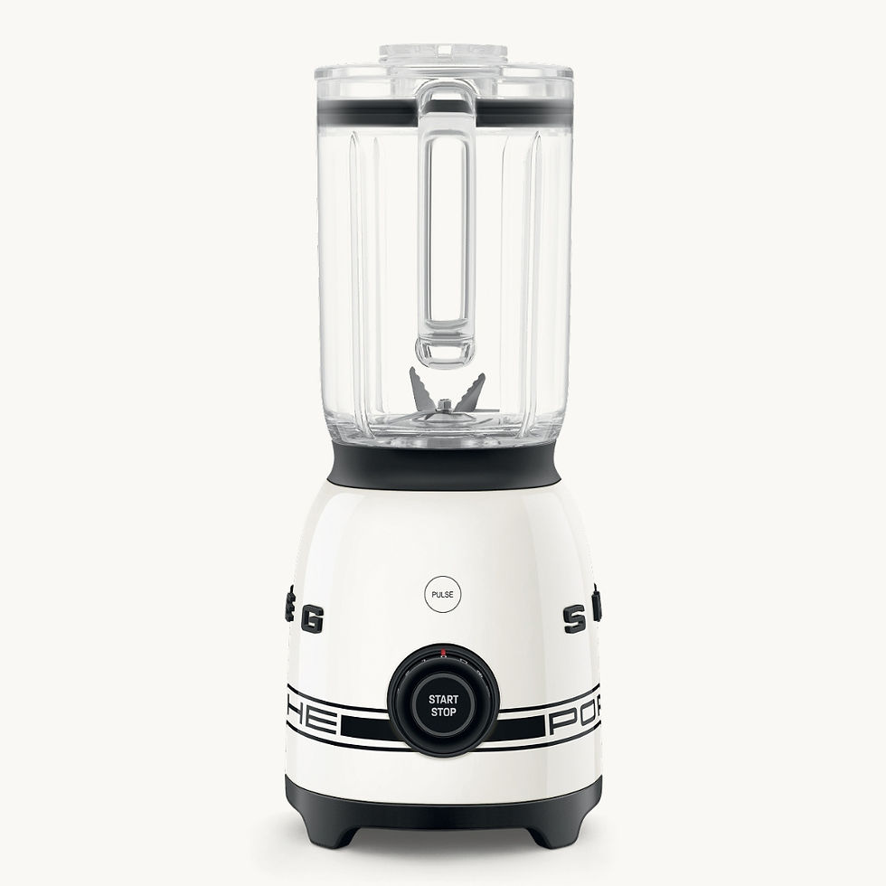 Miniaturbild: Weißer Standmixer mit transparentem Behälter, schwarzem Drehknopf mit Beschriftung 'START STOP' und zusätzlichem Knopf 'PULSE