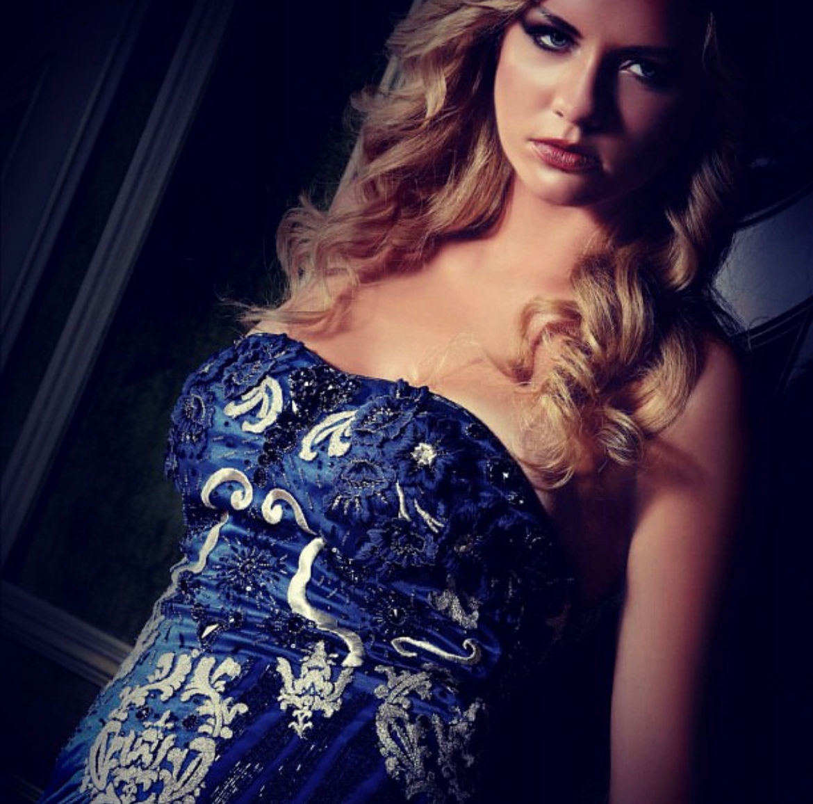 EMBROIDERED COUTURE DRESS