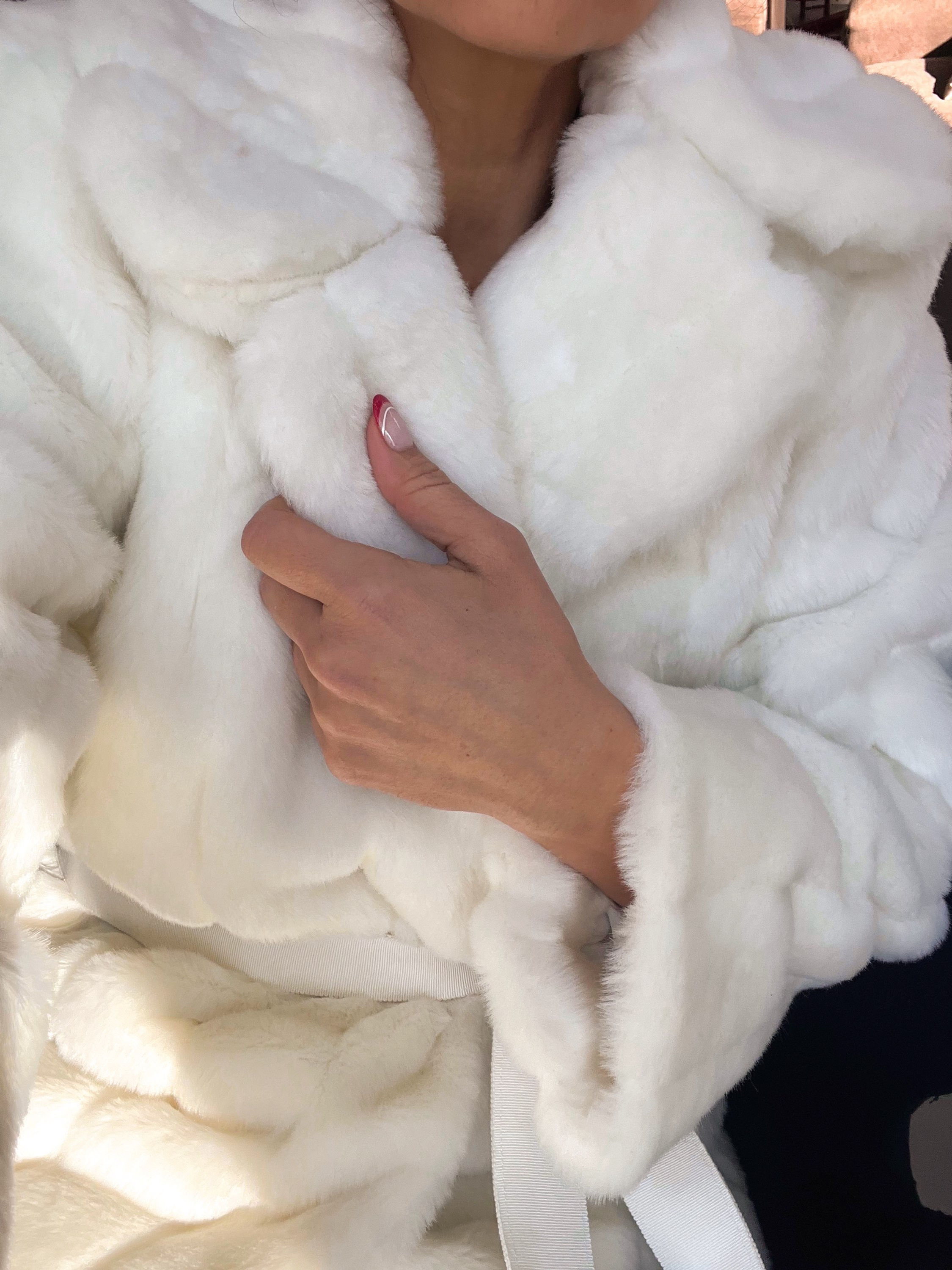 WHITE FUR COAT