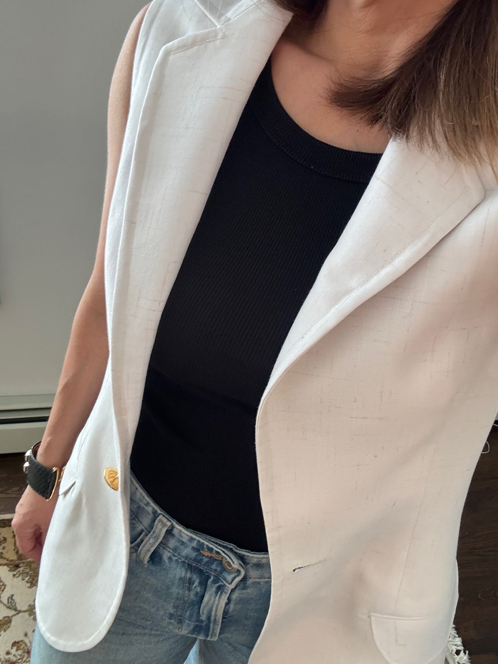 Thumbnail: WHITE LINEN VEST