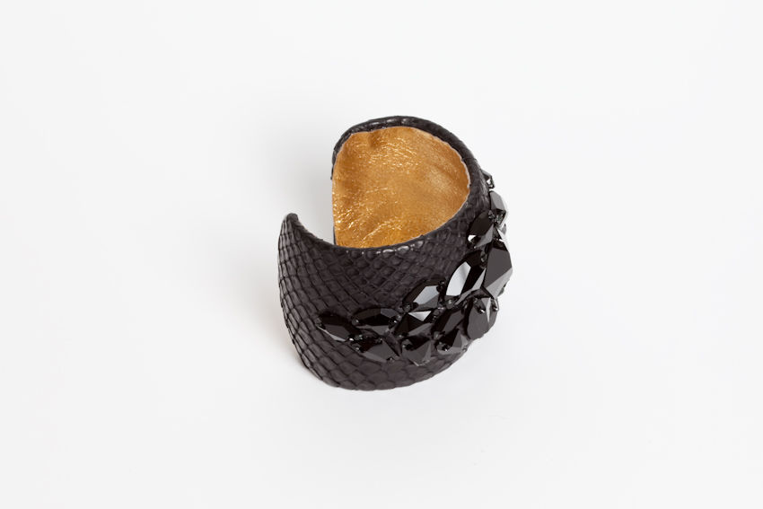 Thumbnail: Cosmic Cuff