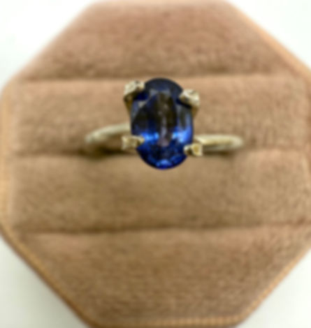 .61ct Oval Cut Sapphire 5.8x4.0mm