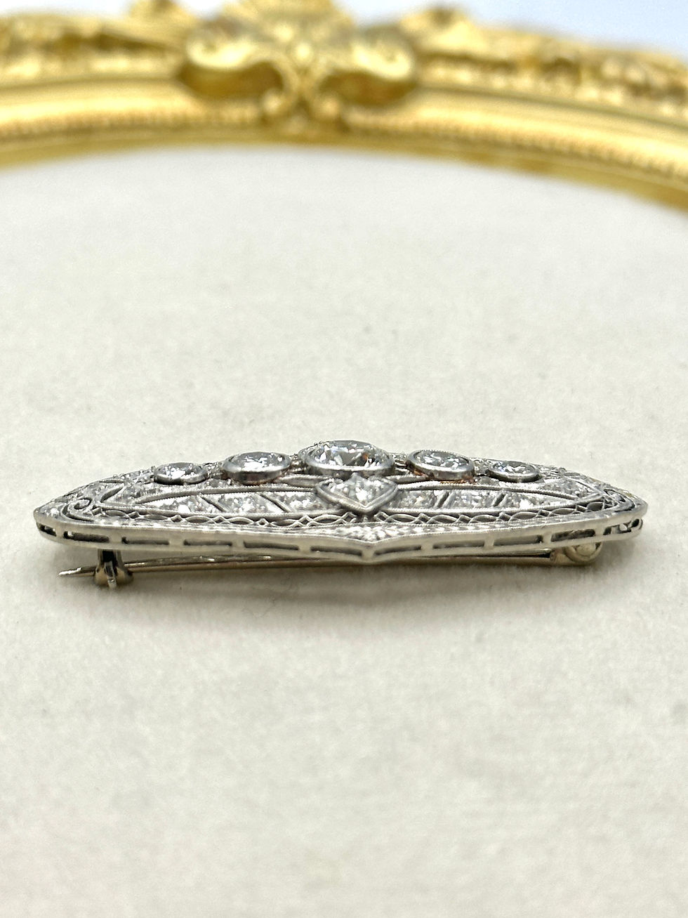 Thumbnail: Platinum 4.00 ctw Diamond Brooch