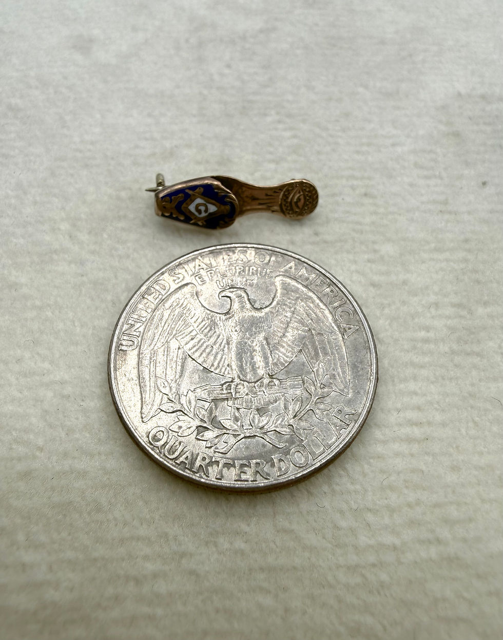 Thumbnail: Gold Plated Vintage Masonic Pin