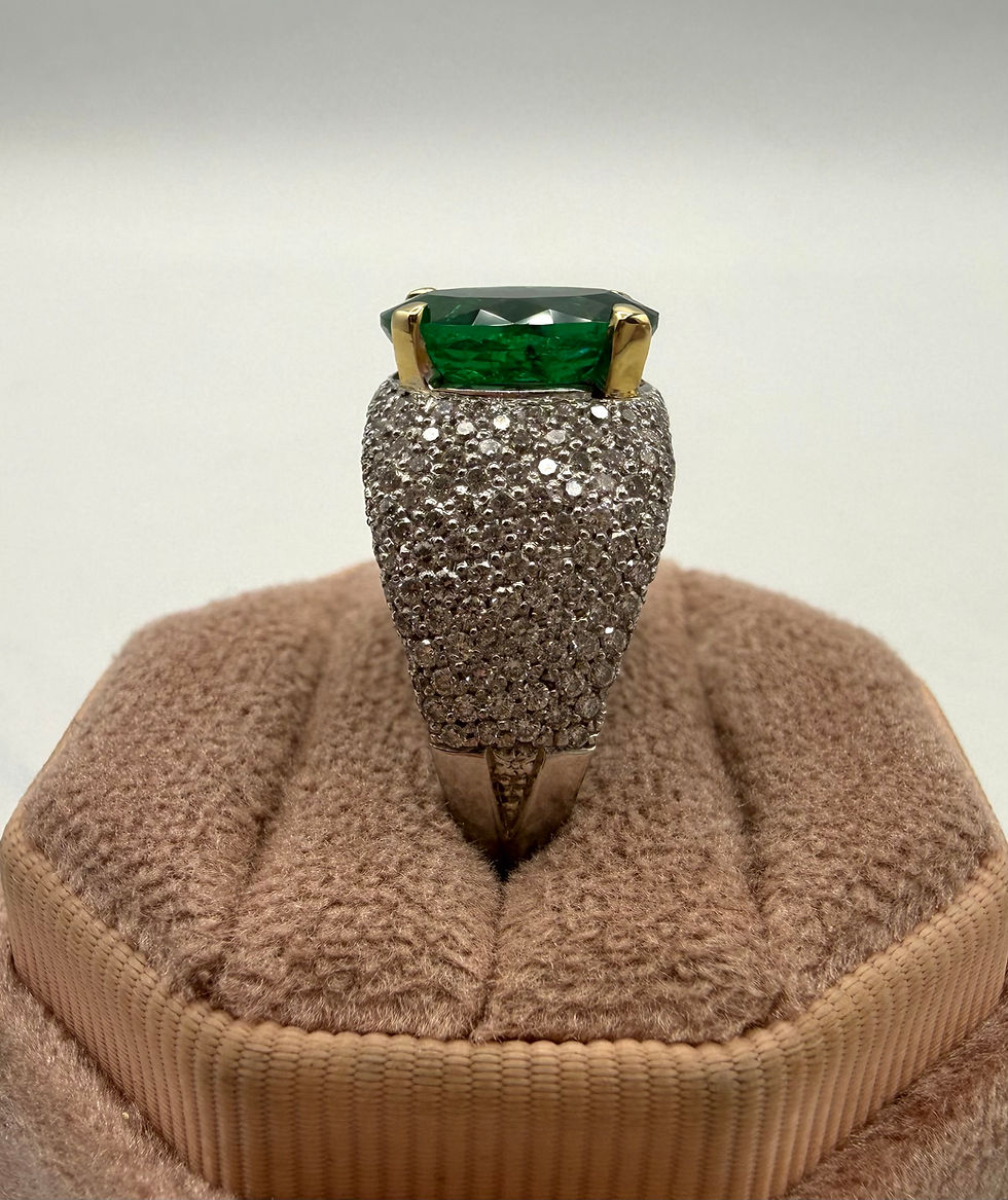 Thumbnail: 18 Karat White Gold 3.0ctw Diamond Ring Mounting & 2.74ct Emerald Stone