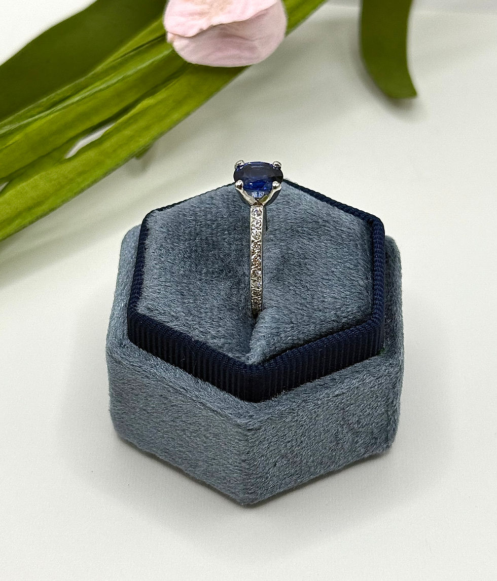 Thumbnail: Platinum Sapphire And Diamond Ring